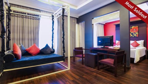 Memoire Suite | 1 bedroom, minibar, in-room safe, individually decorated