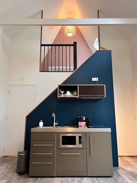 Apartment, 2 Bedrooms | Private kitchen | Espresso maker, coffee/tea maker, electric kettle, highchair