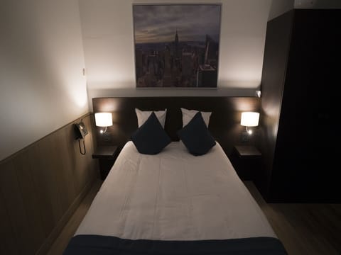 In-room safe, desk, blackout drapes, iron/ironing board