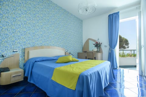 Superior Double Room, 1 Queen Bed, Balcony, Sea View | Premium bedding, minibar, in-room safe, desk