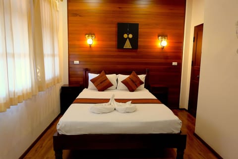 Standard Double Room | Bed sheets