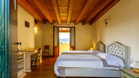 Junior Double Room | Premium bedding, minibar, in-room safe, desk