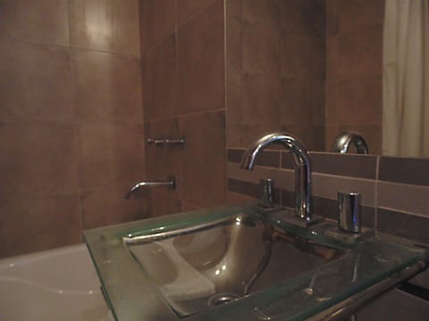 Standard Double Room | Bathroom | Combined shower/tub, rainfall showerhead, hair dryer, bidet