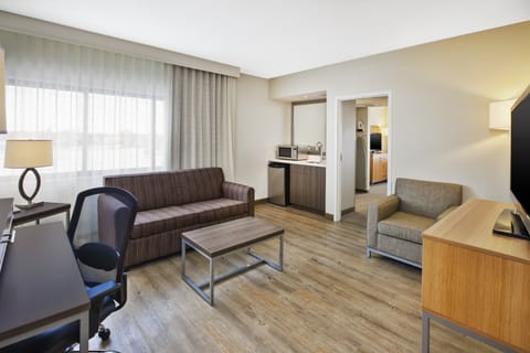 Suite, 1 Bedroom | In-room safe, desk, iron/ironing board, free cribs/infant beds