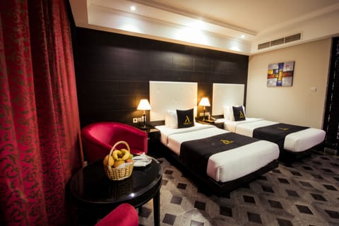 Superior Double or Twin Room, 1 Bedroom | Minibar, in-room safe, desk, soundproofing