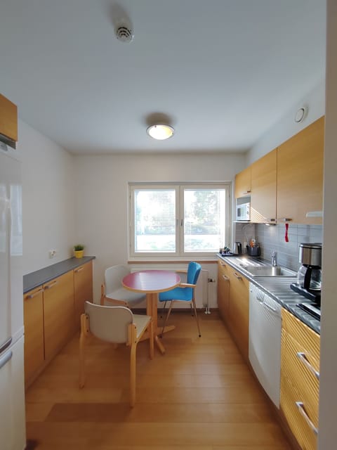 Apartment, 1 Bedroom | Private kitchen