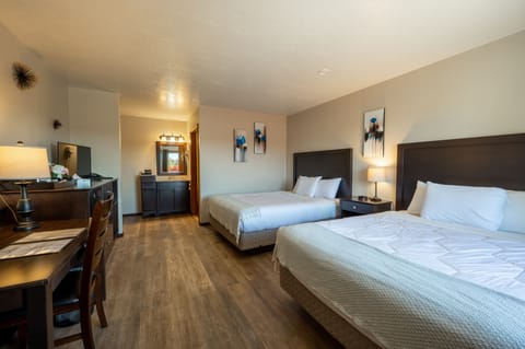 Traditional Room, 2 Queen Beds | Desk, free WiFi, bed sheets
