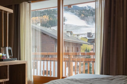 Panoramic Suite, Terrace, Mountain View | Terrace/patio