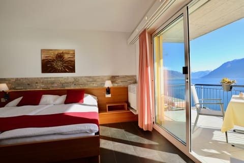 Classic Double Room, Lake View | View from room