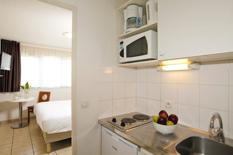 Studio (2 personnes / 2 people) | In-room safe, individually decorated, individually furnished