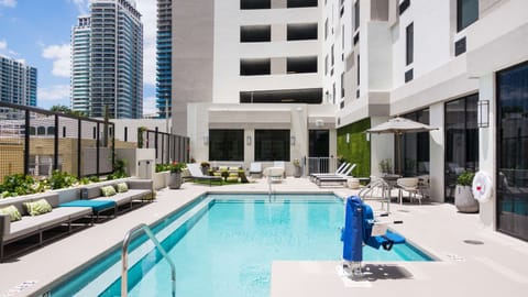 Outdoor pool, pool umbrellas