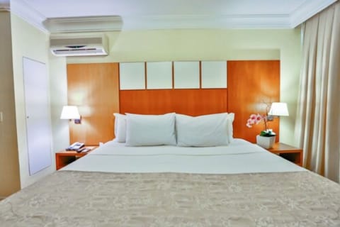 Standard Double Room, 1 Queen Bed | In-room safe, desk, free WiFi, bed sheets