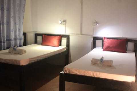 Economy Shared Dormitory, 1 Twin Bed, Ground Floor | Premium bedding, free WiFi, bed sheets