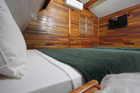 Chalet | Minibar, desk, free cribs/infant beds, free WiFi