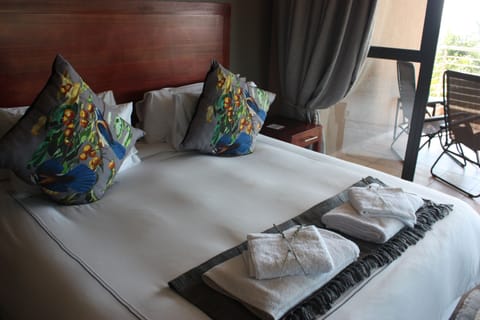 Luxury Double or Twin Room | Premium bedding, in-room safe, individually decorated