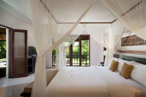 Villa, 3 Bedrooms | Premium bedding, pillowtop beds, in-room safe, desk