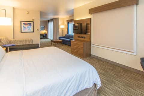 Suite, 1 King Bed, Accessible (Communication, Accessible Tub) | In-room safe, desk, blackout drapes, iron/ironing board