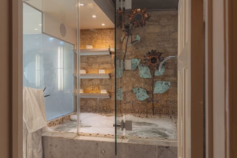 Suite (Hideout) | Bathroom | Designer toiletries, hair dryer, bathrobes, towels