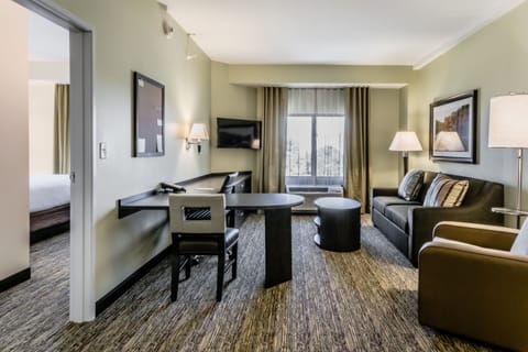 Suite, 1 Bedroom | Premium bedding, pillowtop beds, desk, laptop workspace