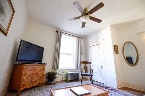 Traditional Apartment, 1 Bedroom | Living area | Flat-screen TV