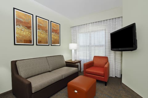 Suite, 1 Bedroom | Premium bedding, in-room safe, desk, laptop workspace