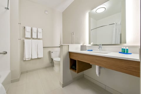 Standard Room, 2 Queen Beds, Accessible (Communications) | Bathroom | Hydromassage showerhead, designer toiletries, hair dryer, towels