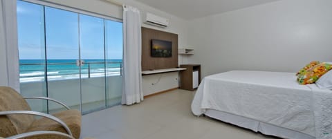 Suite, Sea View (Double) | In-room safe, blackout drapes, iron/ironing board, free WiFi