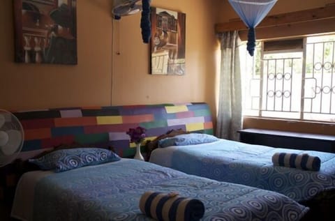 Twin Room, Shared Bathroom | Free WiFi, bed sheets