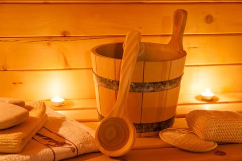 Aromatherapy, body scrubs, Ayurvedic treatments, 2 treatment rooms