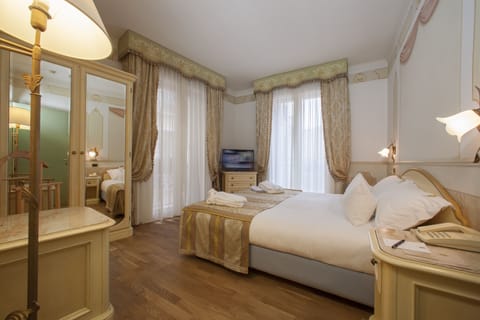 Suite | Premium bedding, minibar, in-room safe, individually decorated