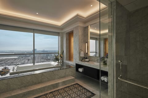 Presidential Suite | Bathroom | Shower, rainfall showerhead, designer toiletries, hair dryer
