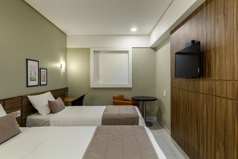 Luxury Single Room, 2 Twin Beds | Minibar, in-room safe, desk, blackout drapes