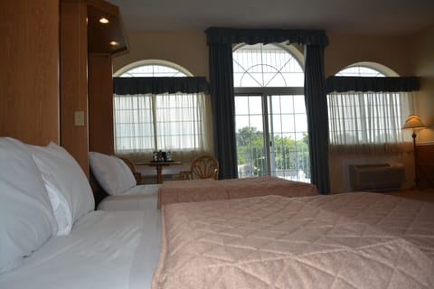 Junior Family Room, Multiple Beds, Balcony | Iron/ironing board, free WiFi, bed sheets