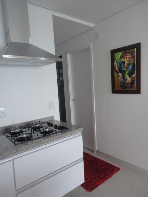 Sextuple Luxury Apartment, 2 Bedrooms, Sea View  | Private kitchen | Fridge, microwave, oven, stovetop