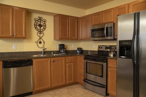 2 Bedroom PH  | Private kitchen | Fridge, microwave, oven, stovetop