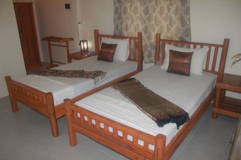 Bungalow with Garden View | Minibar, desk, free WiFi, bed sheets