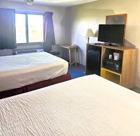Room, 2 Queen Beds, Non Smoking | Desk, iron/ironing board, free cribs/infant beds, free WiFi