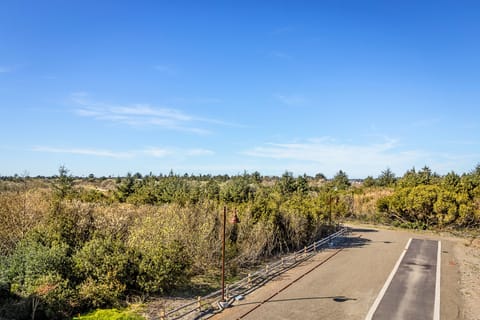 Luxury Condo, 3 Bedrooms, Resort View | View from room