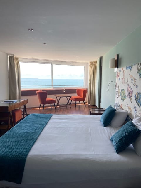 Superior Room, Sea View | Premium bedding, in-room safe, desk, laptop workspace