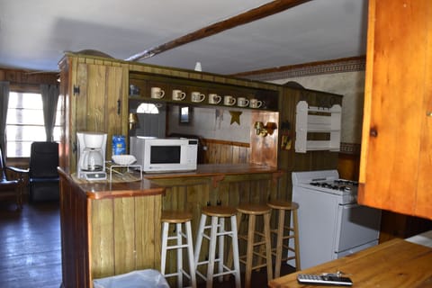 Cowboy Cabin (Pet Friendly) | Private kitchen | Microwave, coffee/tea maker, toaster