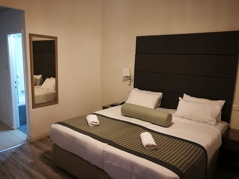 Premium Room, Terrace | In-room safe, desk, laptop workspace, soundproofing