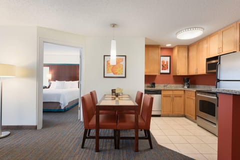 Suite, 2 Bedrooms | Private kitchen | Fridge, microwave, dishwasher, coffee/tea maker