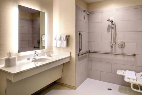 Room, 2 Queen Beds, Non Smoking | Bathroom | Designer toiletries, hair dryer, towels