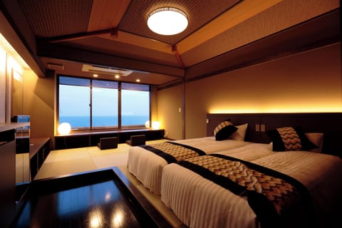 Japanese Western Style Room with Japanese Futon, Oceanfront | Down comforters, in-room safe, free WiFi