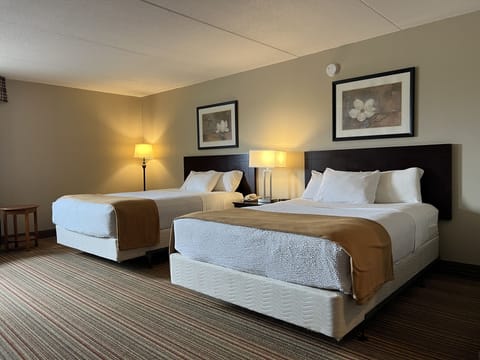 Business Room, 2 Double Beds, Non Smoking | Pillowtop beds, in-room safe, desk, blackout drapes