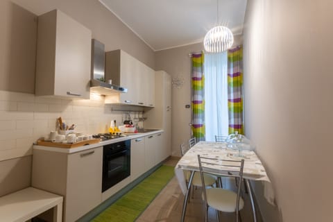 Double or Twin Room | Shared kitchen | Full-size fridge, microwave, espresso maker, coffee/tea maker