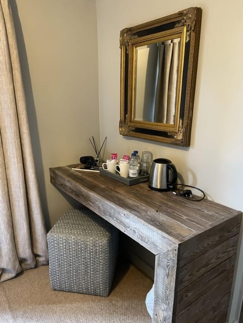 Economy Double Room, Ensuite