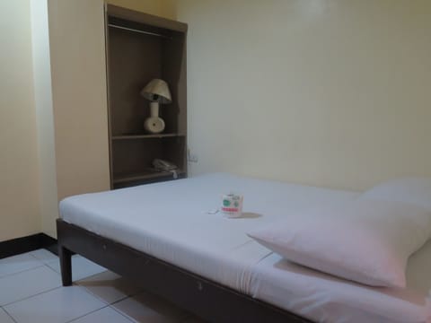 Double Room | Desk, free WiFi