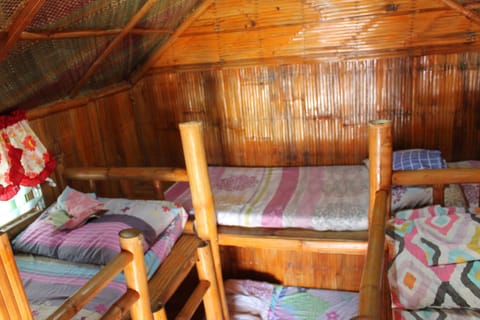 Family Bamboo House | Desk, free WiFi