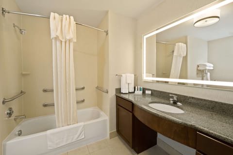 Suite, 1 King Bed, Accessible, Bathtub (Mobility & Hearing) | Bathroom | Hair dryer, towels